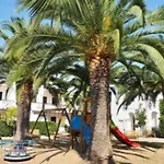 Oasiclub - 公寓式酒店 4*