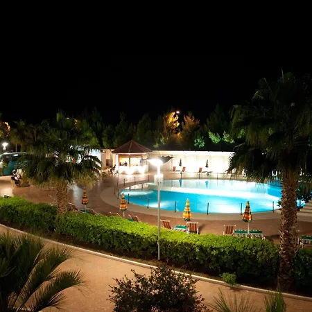 شقة فندقية Oasiclub - 3*