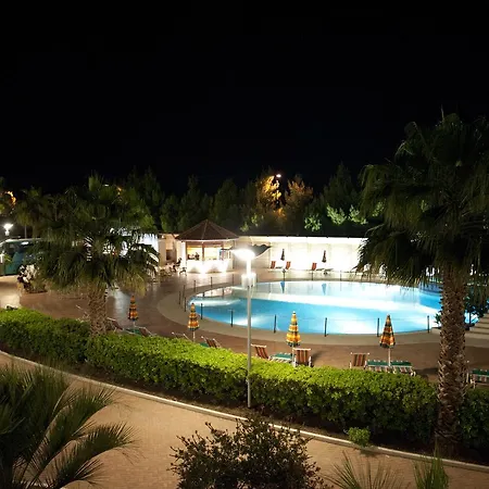 Oasiclub - Hotel apartamentowy Vieste